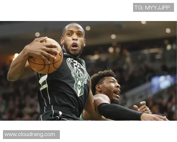 凯尔特人雄鹿对决激战正酣NBA季后赛精彩瞬间回顾与分析